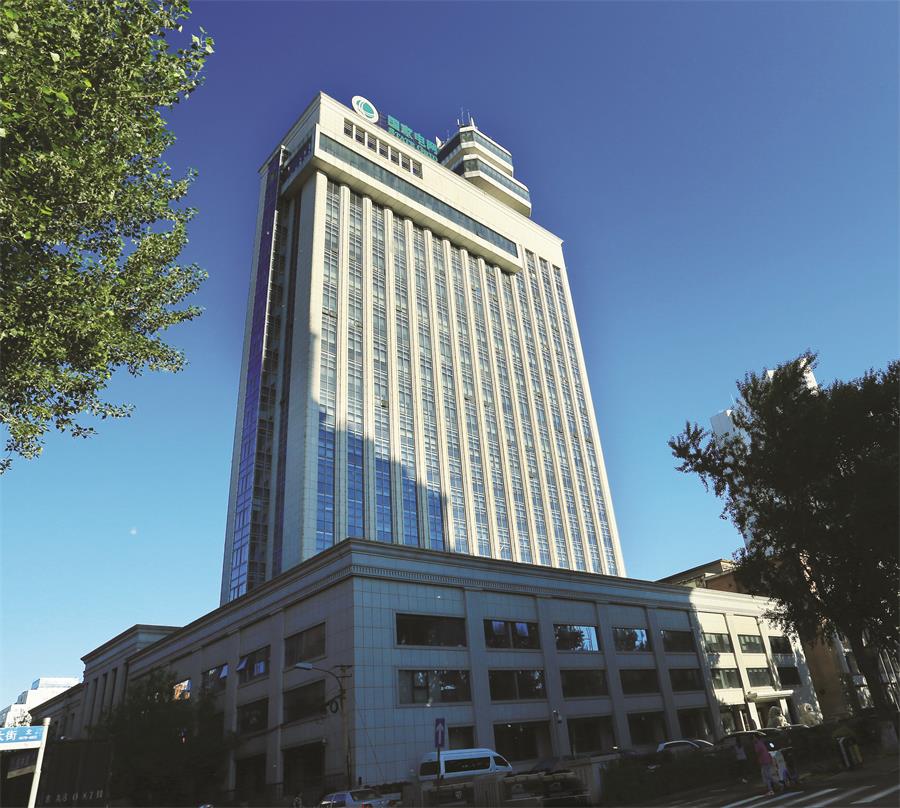 1吉林電力微波樓（1989年榮獲魯班獎、吉林省第一個魯班獎）.jpg